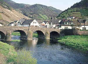 br&uuml;cke